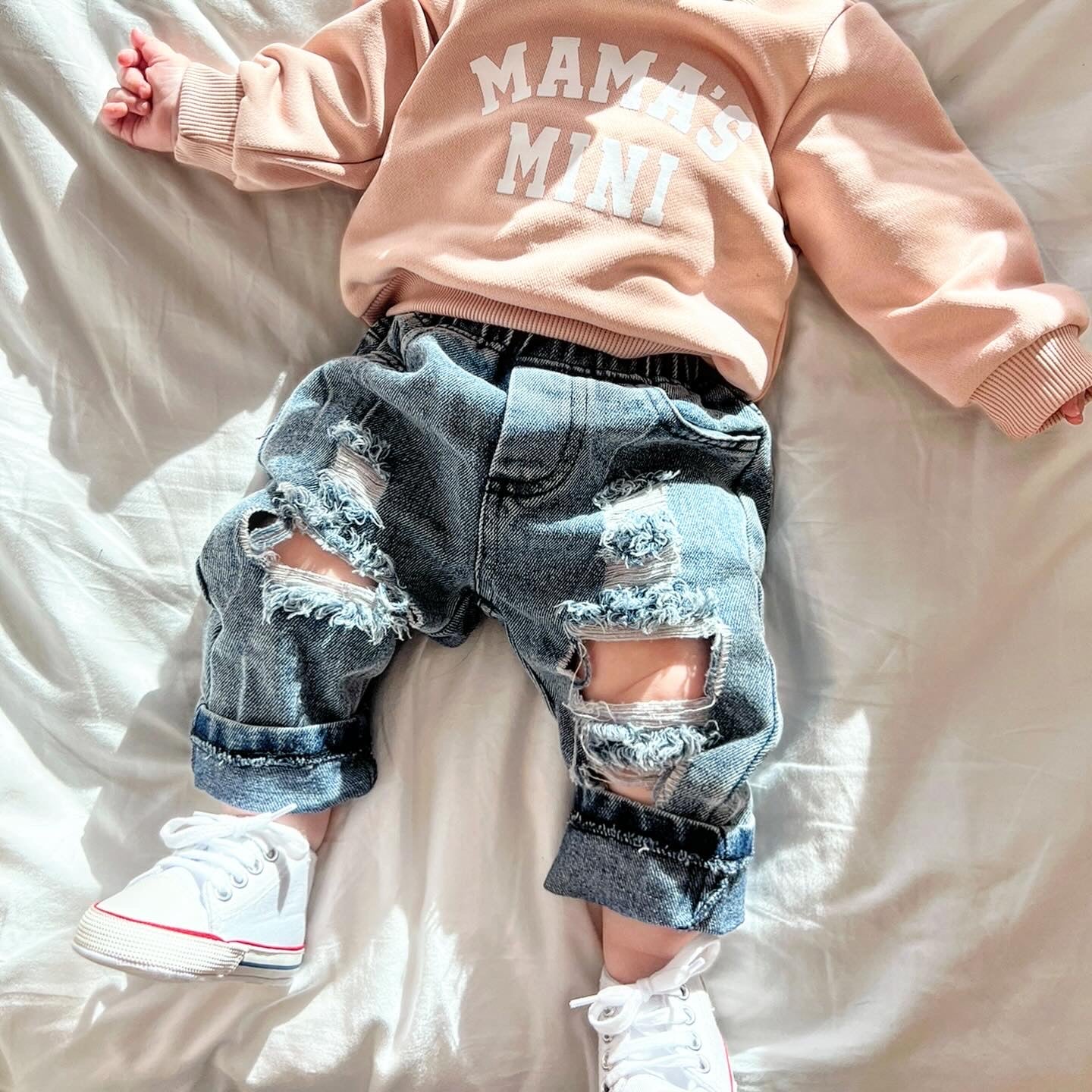 Ripped boyfriend jeans