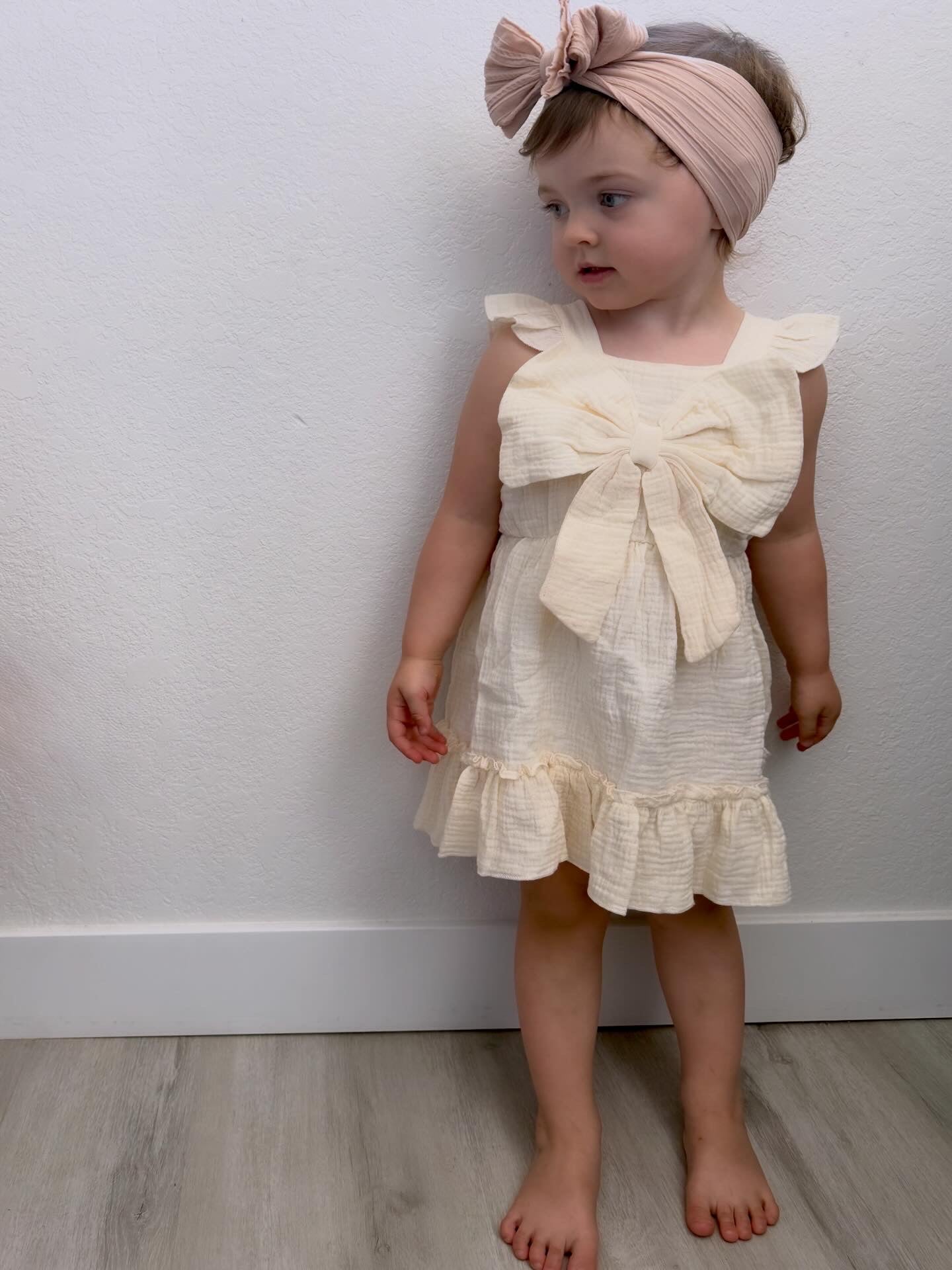 Bow dress