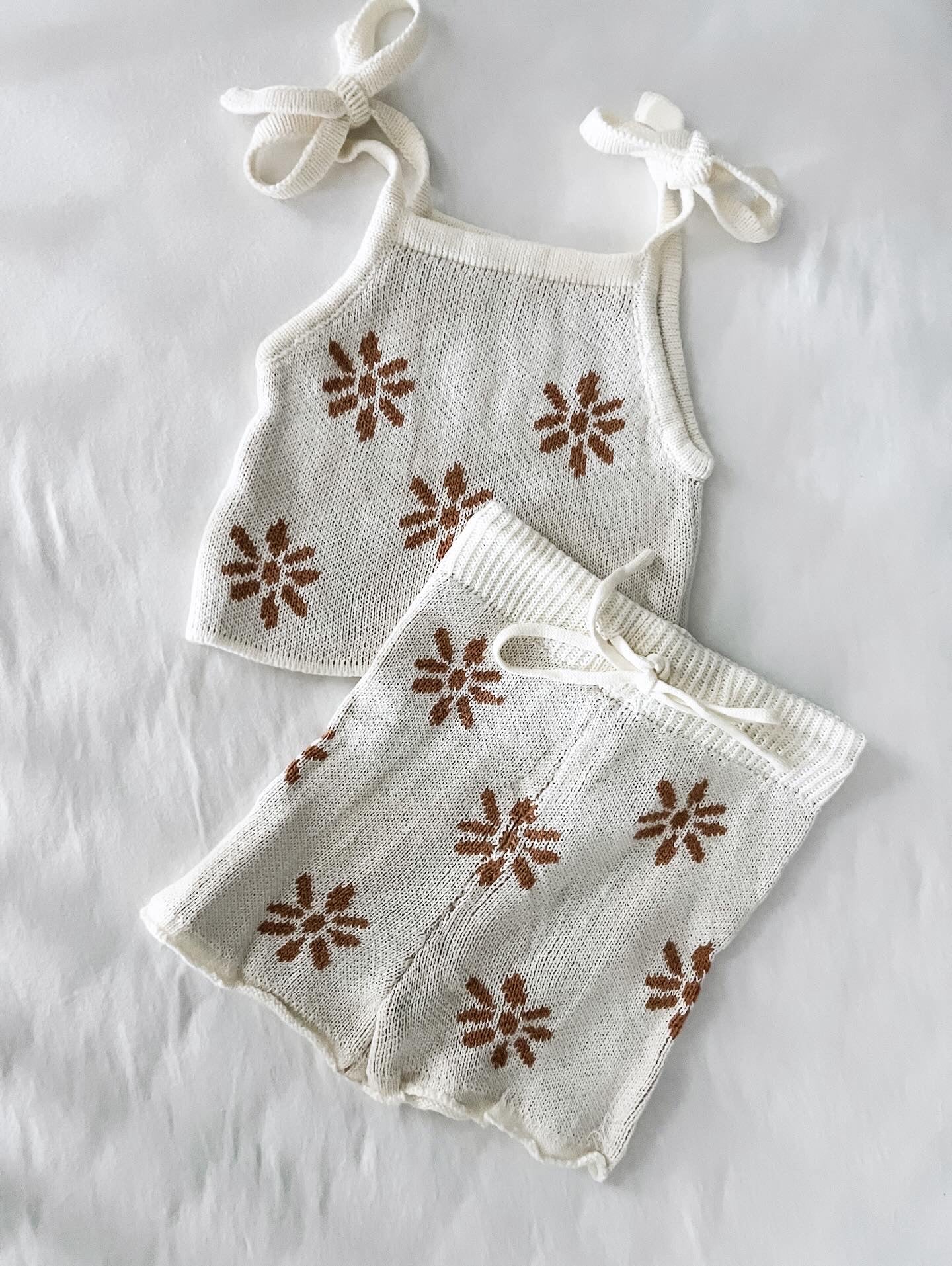 Floral knit set