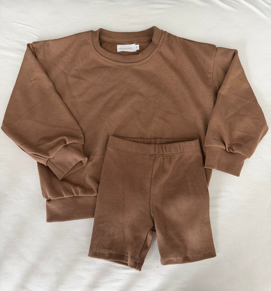 Biker shorts sweater set